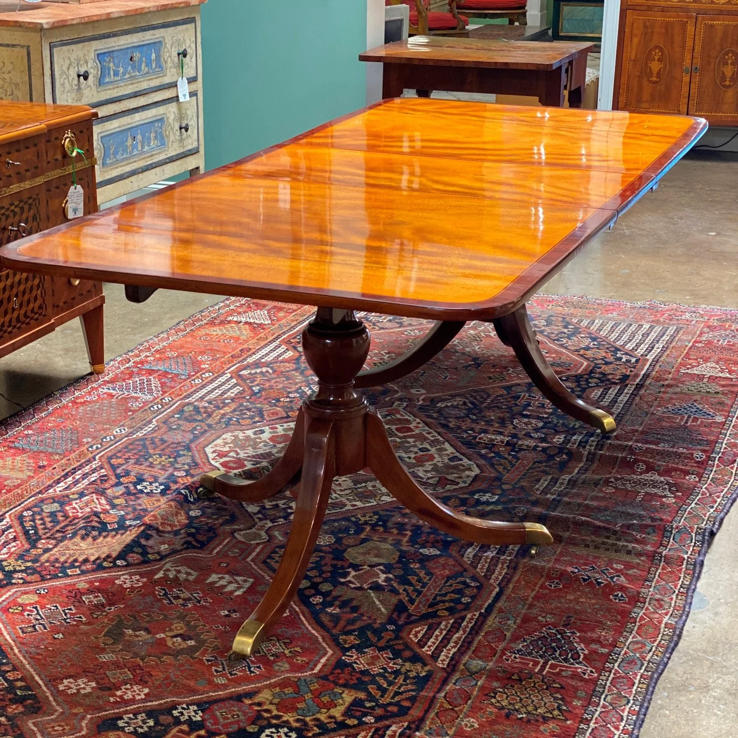 19th Century English Mahogany Extendable Dining Table, England